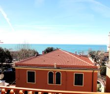 Italy Liguria Levanto vacation rental compare prices direct by owner 27791686