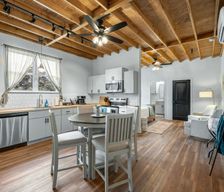 United States Texas Bryan vacation rental compare prices direct by owner 28153181