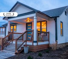 United States Kansas Lawrence vacation rental compare prices direct by owner 29148818