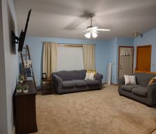 United States South Dakota Yankton vacation rental compare prices direct by owner 27799939