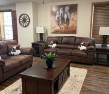 United States Kansas Dodge City vacation rental compare prices direct by owner 27830836