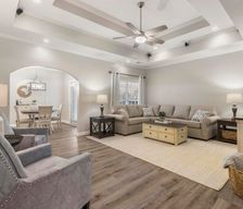 United States Alabama Opelika vacation rental compare prices direct by owner 27665201