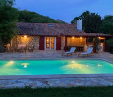 France Nouvelle-Aquitaine Espelette vacation rental compare prices direct by owner 27560389