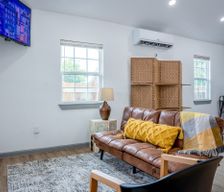 United States Texas Amarillo vacation rental compare prices direct by owner 27726910