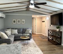 United States Georgia Thomson vacation rental compare prices direct by owner 29332879