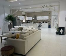 Kuwait Hawalli Governorate Rumaithiya vacation rental compare prices direct by owner 34320365
