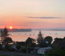 New Zealand Bay of Plenty Omokoroa vacation rental compare prices direct by owner 28532098