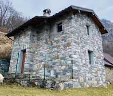 Italy Lombardy Malé vacation rental compare prices direct by owner 33304229