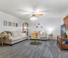 United States Missouri Joplin vacation rental compare prices direct by owner 28611866
