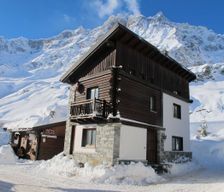 Italy Valle d'Aosta Breuil-Cervinia vacation rental compare prices direct by owner 28949648