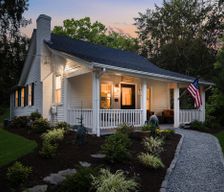 United States Rhode Island East Greenwich vacation rental compare prices direct by owner 29265514