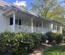 United States North Carolina Jamestown vacation rental compare prices direct by owner 29417069