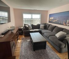 United States Massachusetts Bedford vacation rental compare prices direct by owner 28110836