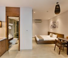 Vietnam Đà Nẵng Sơn Trà vacation rental compare prices direct by owner 19241526