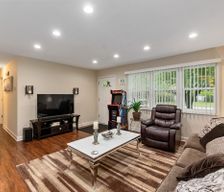 United States Illinois Wheeling vacation rental compare prices direct by owner 27977660