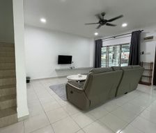 Malaysia Perak Sitiawan vacation rental compare prices direct by owner 28664085