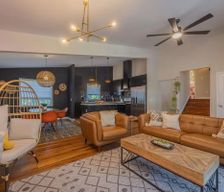 United States Georgia Athens vacation rental compare prices direct by owner 29413121