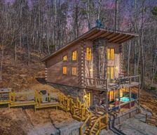 United States Ohio Logan vacation rental compare prices direct by owner 28470057