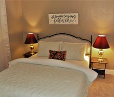 United States North Dakota Grand Forks vacation rental compare prices direct by owner 33357275