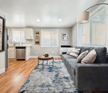 United States California Oakland vacation rental compare prices direct by owner 32364891