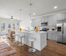 United States Missouri Kansas City vacation rental compare prices direct by owner 27430067