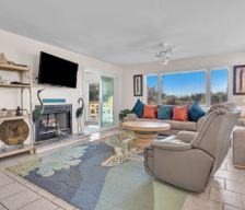 United States North Carolina Oak Island vacation rental compare prices direct by owner 37994290