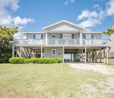 United States North Carolina Oak Island vacation rental compare prices direct by owner 37994323