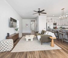 United States Arkansas Bentonville vacation rental compare prices direct by owner 37931645