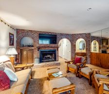 United States California Big Bear Lake vacation rental compare prices direct by owner 37989767