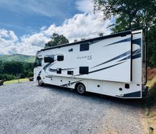 United States North Carolina Franklin vacation rental compare prices direct by owner 38018796