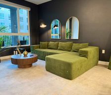 United States California Santa Ana vacation rental compare prices direct by owner 38304196