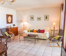 France Occitanie Saint-Cyprien vacation rental compare prices direct by owner 6359096