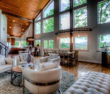 United States North Carolina Hendersonville vacation rental compare prices direct by owner 830863