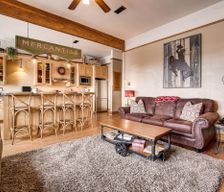 United States Wyoming Laramie vacation rental compare prices direct by owner 26603389