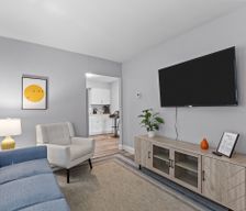 United States Missouri Saint Charles vacation rental compare prices direct by owner 32825758