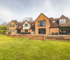 United Kingdom England Sunningdale vacation rental compare prices direct by owner 33024217