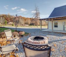 United States Kentucky Russell Springs vacation rental compare prices direct by owner 32352446