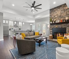 United States Kentucky Stanton vacation rental compare prices direct by owner 33098628