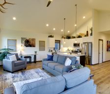 United States Montana Bozeman vacation rental compare prices direct by owner 33116873