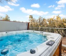 United States California Big Bear Lake vacation rental compare prices direct by owner 32306573