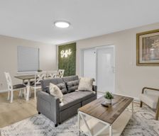 United States New York Buffalo vacation rental compare prices direct by owner 33115697