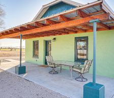 United States Kansas Sterling vacation rental compare prices direct by owner 32736923