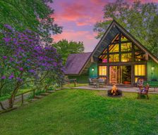 United States Ohio Sugar Grove vacation rental compare prices direct by owner 32728970