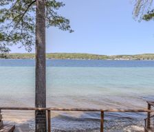 United States Michigan Suttons Bay vacation rental compare prices direct by owner 32839482