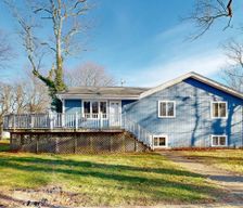 United States Massachusetts Oak Bluffs vacation rental compare prices direct by owner 33469867