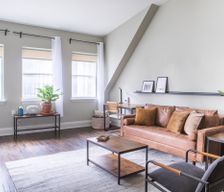 United States Wisconsin Milwaukee vacation rental compare prices direct by owner 33470053