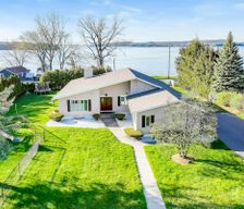 United States Vermont Colchester vacation rental compare prices direct by owner 24996436