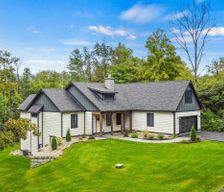 United States New York Lake George vacation rental compare prices direct by owner 33492064