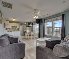 United States North Carolina Surf City vacation rental compare prices direct by owner 33470691