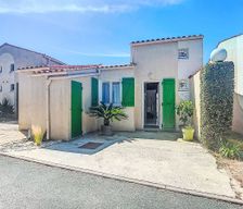 France Nouvelle-Aquitaine Saint-Georges-d'Oléron vacation rental compare prices direct by owner 33597674